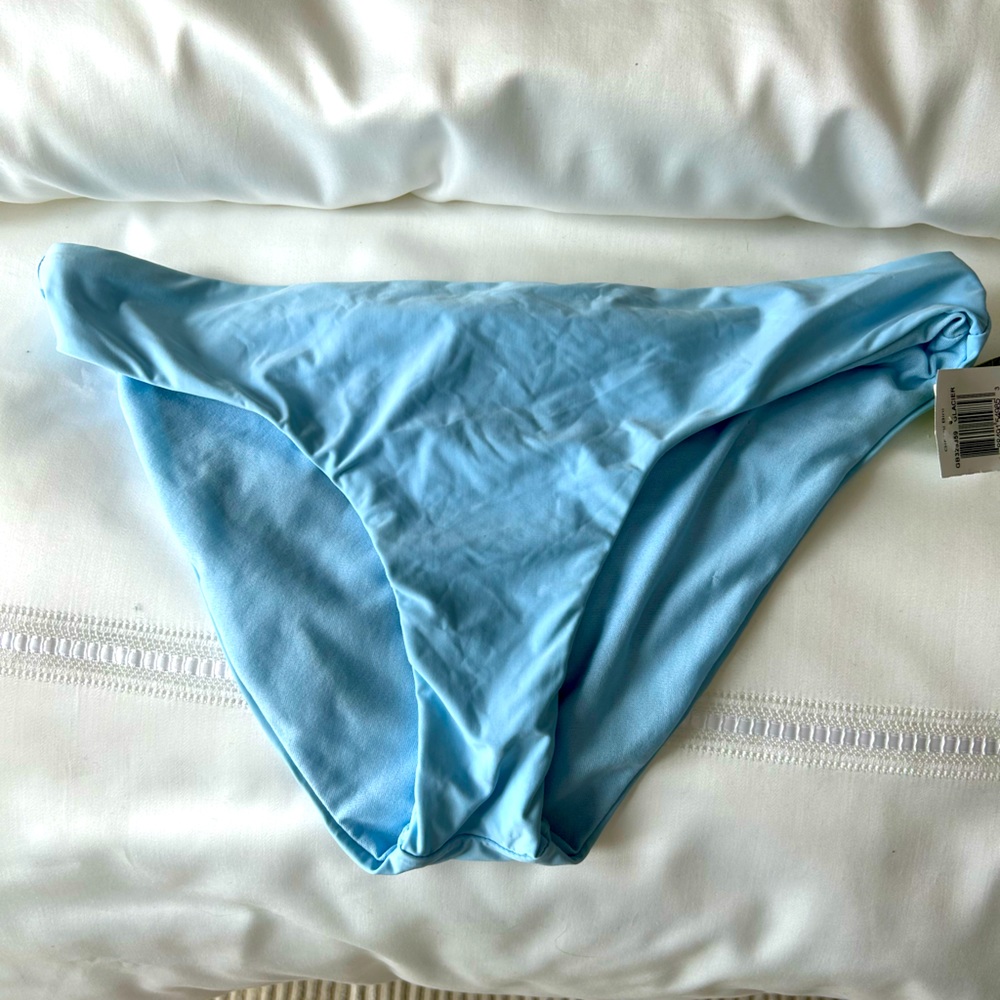 NWT Gianni Bini bikini bottom. Light blue. Size medium. Brand new!
